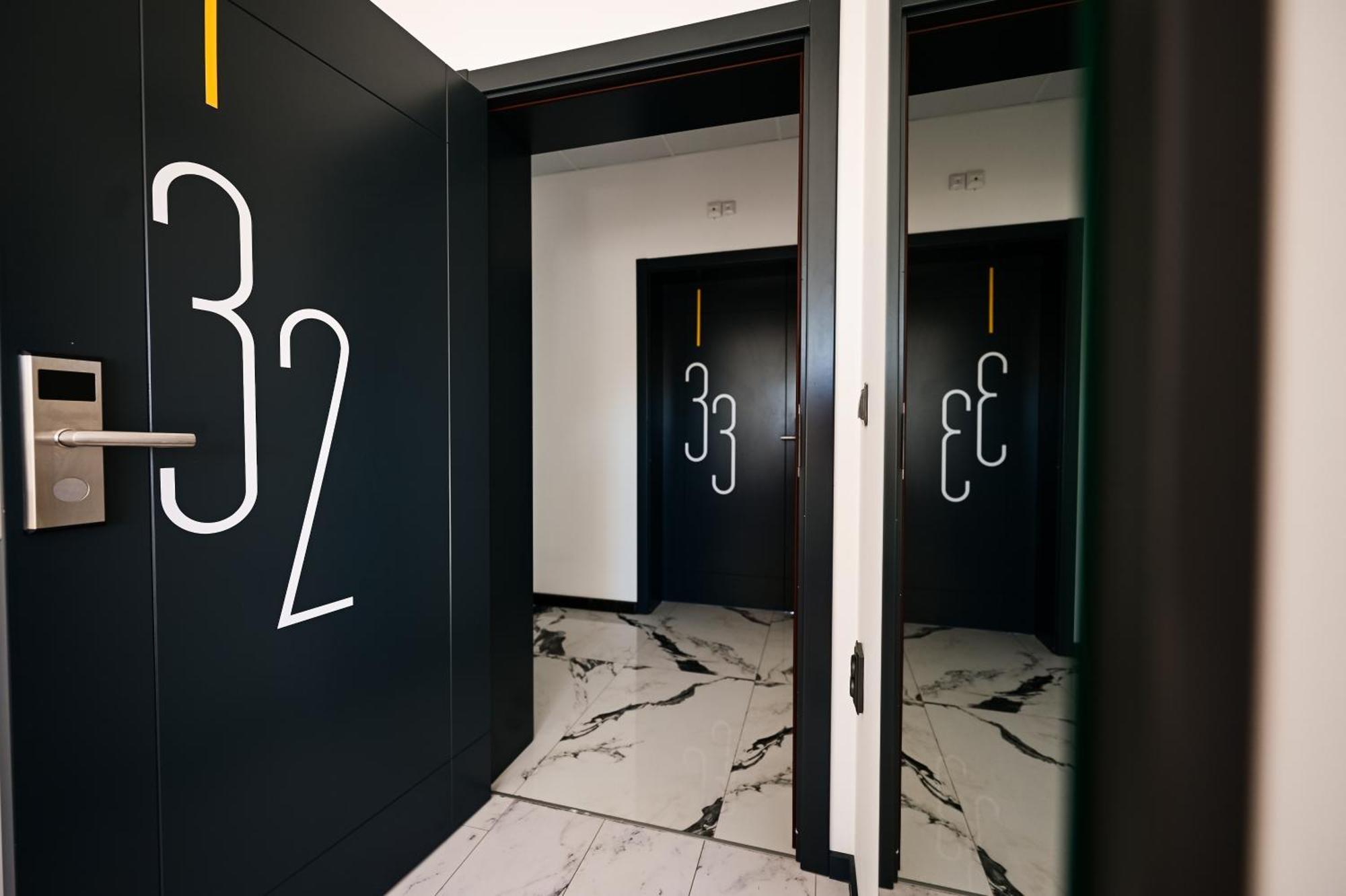 Rubo Hotel Шумен Екстер'єр фото